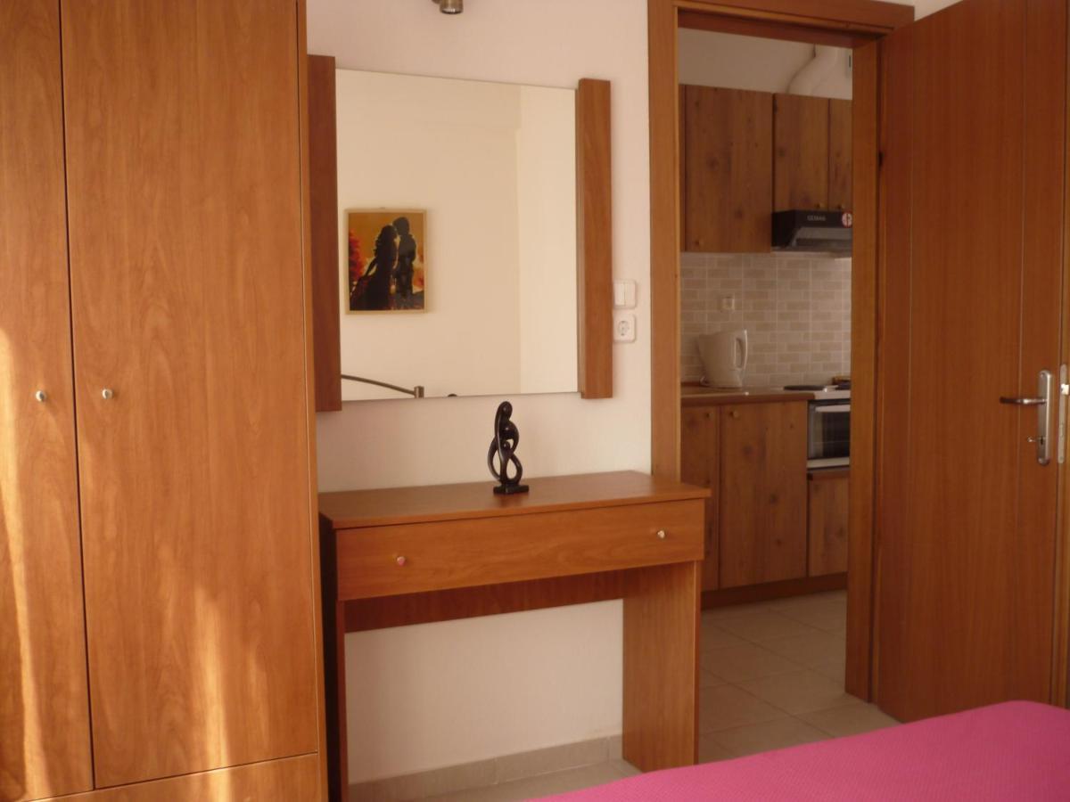Helios Apartment Vrasná