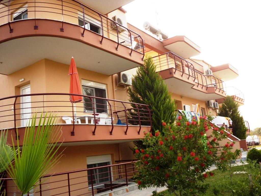 Helios Apartment